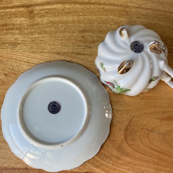 Fred Roberts Company China Cup and Saucer Made in Japan Pink Roses and Gold Trim - Picture 3 of 7